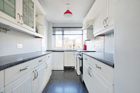 8 Binsted Gardens, Sheffield, S5 8NU