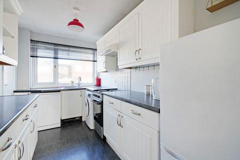 8 Binsted Gardens, Sheffield, S5 8NU