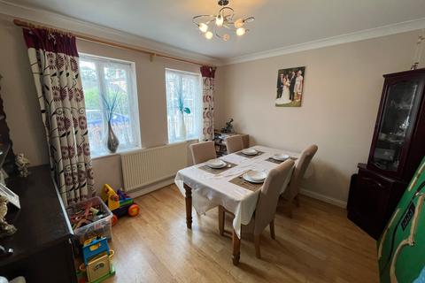 3 Cricketers Way, Chatteris, PE16 6UR
