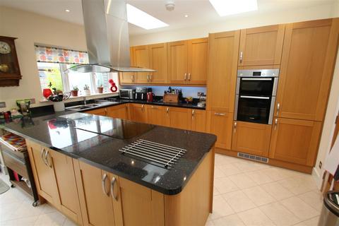 4 bedroom detached bungalow for sale, Netherhampton Road, Salisbury