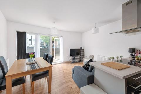 Apartment 1, Peebles Court, 21 Whitestone Way, Croydon, CR0 4WJ