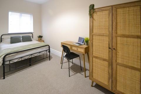2 bedroom flat to rent, Musters Road, West Bridgford NG2