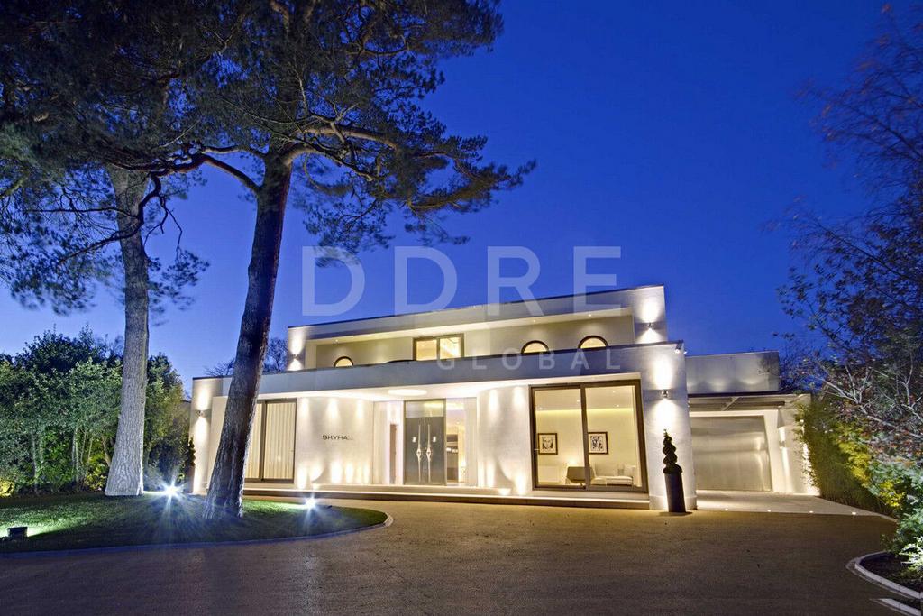 Road, EN5 5 bed detached house for sale £4,750,000