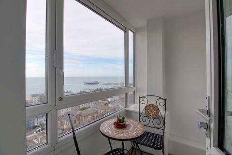 2 bedroom flat for sale, 119 Essex Place Montague Street, BRIGHTON, East Sussex