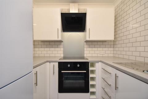 1 bedroom flat for sale, Denmark Place, Hastings