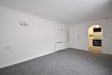 1 bedroom flat for sale, Denmark Place, Hastings