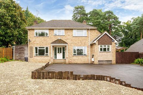 4 bedroom detached house to rent, Iberian Way, Camberley, Surrey, GU15