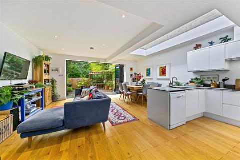 3 bedroom apartment for sale, Sandycombe Road, Kew, Surrey, TW9