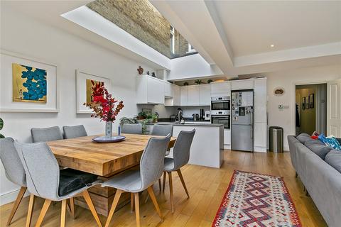 3 bedroom apartment for sale, Sandycombe Road, Kew, Surrey, TW9