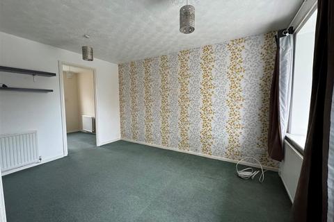 2 bedroom terraced house to rent, Holywell Road, Ilkeston