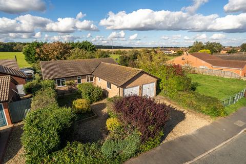 3 bedroom bungalow for sale, Cedar Drive, Bourne, Lincolnshire