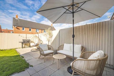 25 Boundary Drive, Wexham, Slough, SL2 4FQ