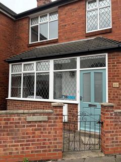 3 bedroom terraced house to rent, Coronatation road, Cleethorpes