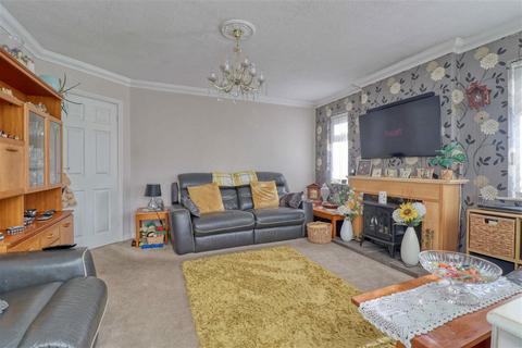 4 bedroom detached house for sale, East Clacton CO15