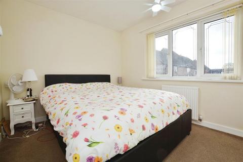 13 Rosemount Drive, Scunthorpe, DN16 2RJ