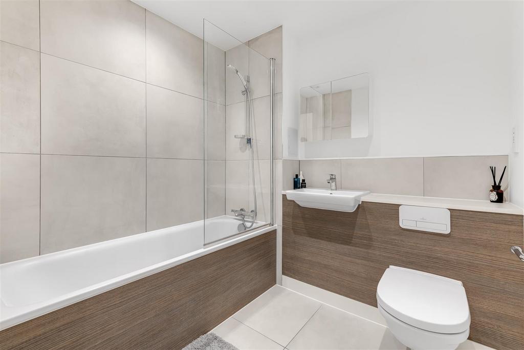 Bathroom, Elmbridge House, Eden Harper SW11