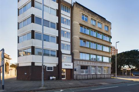 2 bedroom flat for sale, Kings Road, Southsea PO5