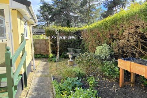 1 bedroom park home for sale, Sunnyside Park, St Ives, Nr Ringwood, BH24