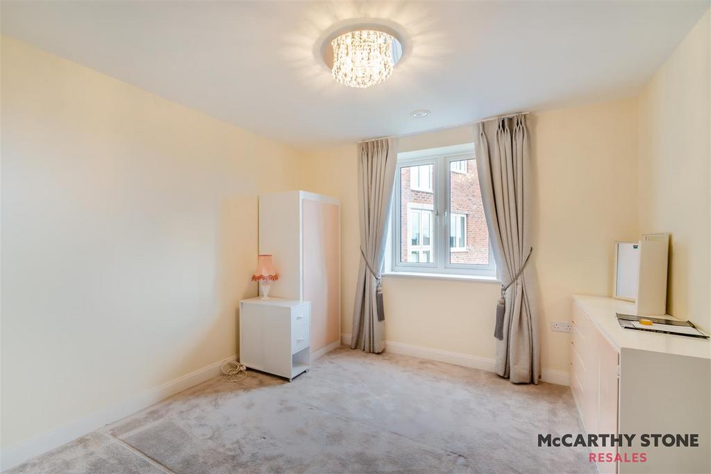 8622741-interior02.jpg