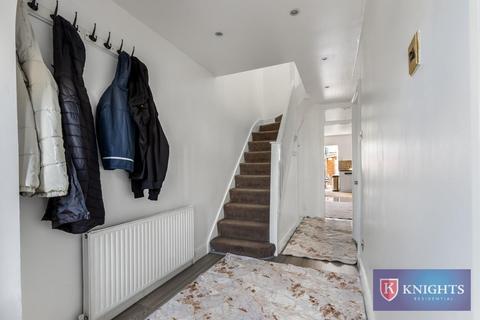 3 bedroom house for sale, Bexley Gardens, London, N9