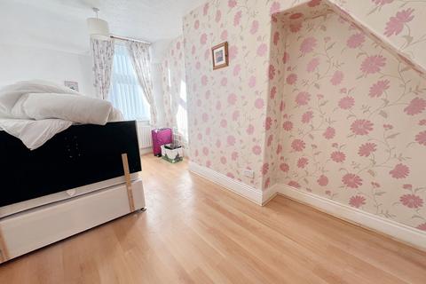 2 bedroom terraced house for sale, Crossley Terrace, Palmersville, Newcastle upon Tyne, Tyne and Wear, NE12 9EP