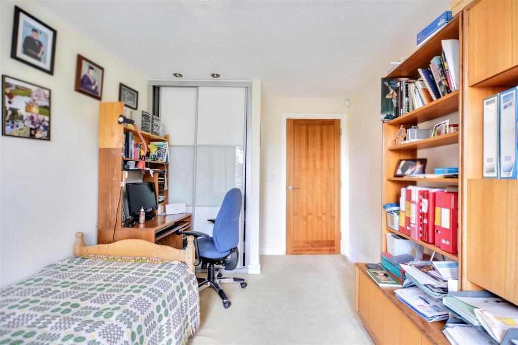 Bedroom 2 2.jpeg