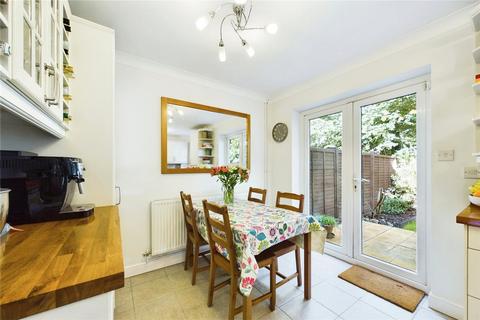 6 Bromelia Close, Bramley, Tadley, RG26 5QQ