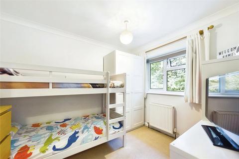 6 Bromelia Close, Bramley, Tadley, RG26 5QQ