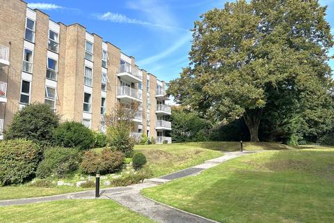 2 bedroom apartment to rent, 17 St Anthonys Road, Meyrick Park , Bournemouth, BH2