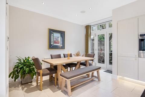 2 Coach House Mews North Road, Leigh Woods, Bristol, BS8 3PL