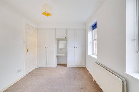 1 bedroom apartment for sale, Dovecote Gardens, London, SW14