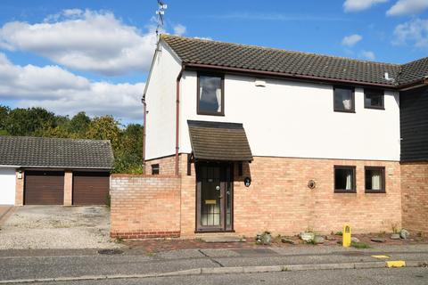 17 Henniker Gate, Chelmsford, CM2 6QH