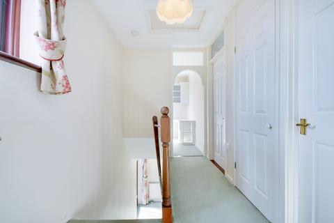 17 Henniker Gate, Chelmsford, CM2 6QH