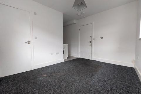 Studio to rent, Clayponds Lane, Brentford, TW8