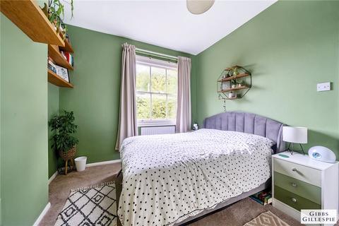 37 Hornbuckle Close, Harrow, HA2 0YA