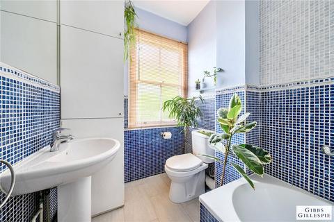 37 Hornbuckle Close, Harrow, HA2 0YA