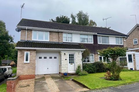 22 Cameron Close, Daventry, NN11 9HX