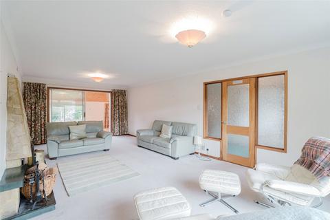 3 bedroom detached house to rent, Lampson Road, Killearn