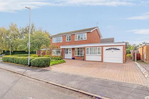 4 bedroom detached house for sale, Rutland Gardens, Gosberton