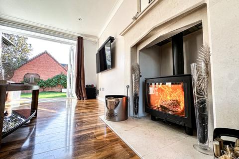 4 bedroom detached house for sale, Barbers Mead, Taunton, Somerset, TA2 8PY