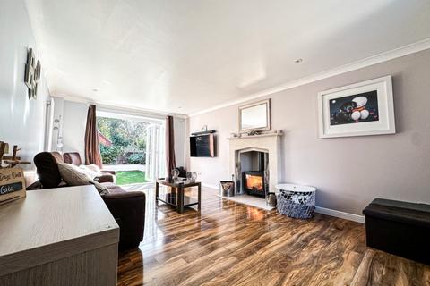 4 bedroom detached house for sale, Barbers Mead, Taunton, Somerset, TA2 8PY