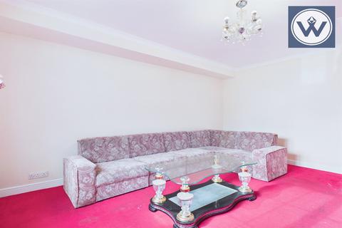 2 bedroom maisonette to rent, Willow Tree Lane, UB4