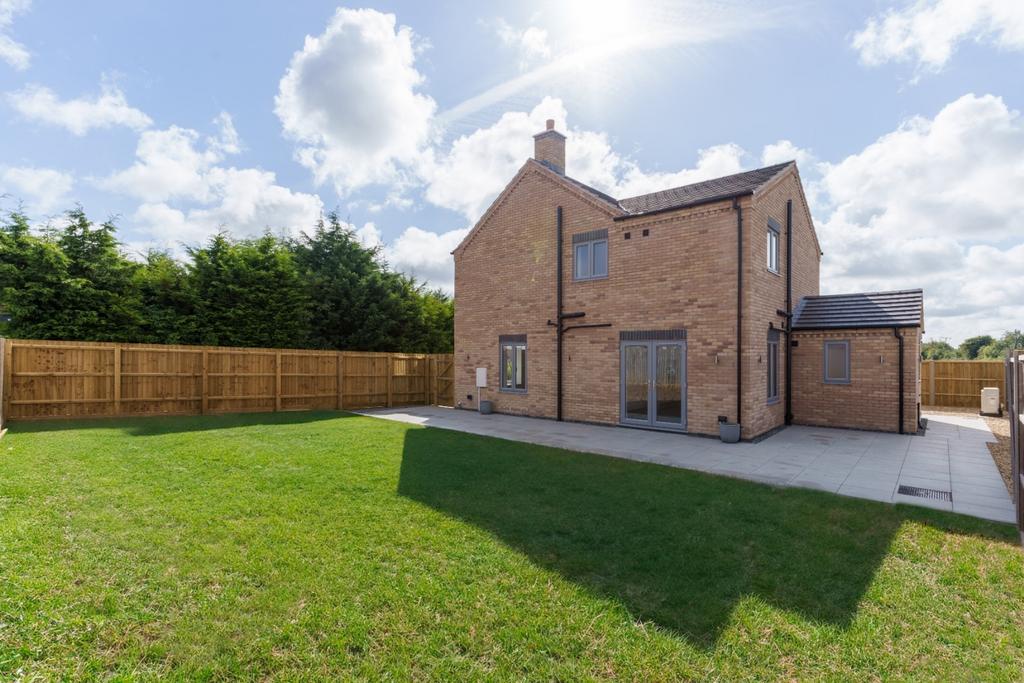 Wisbech, Norfolk, PE14 3 bed detached house to rent £1,600 pcm (£369 pw)