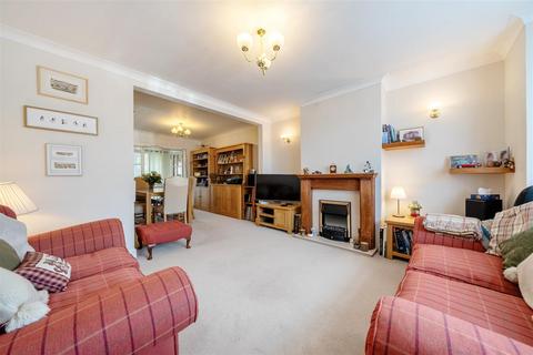 1 Rolleston Close, Petts Wood, Orpington, BR5 1AN