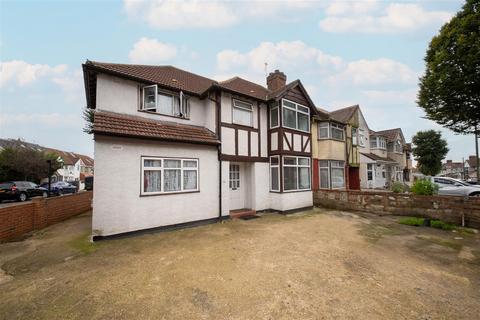 5 bedroom end of terrace house for sale, Allenby Road, Southall UB1