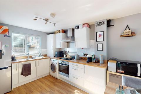 7 Daisy Fields, Bradford, BD2 1DZ