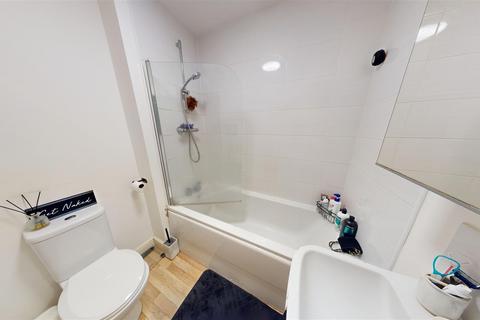 7 Daisy Fields, Bradford, BD2 1DZ