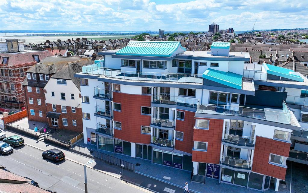 Ufl Pz XKIf UONY6lc AXx Yiw.jpg