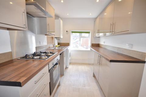 2 bedroom apartment for sale, Oulton Road, Stone