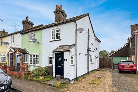 2 bedroom end of terrace house for sale, Church Road, Streatley